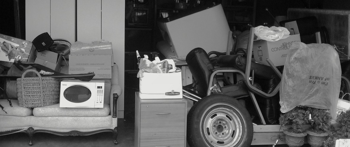 4 Tips To Declutter Your Home